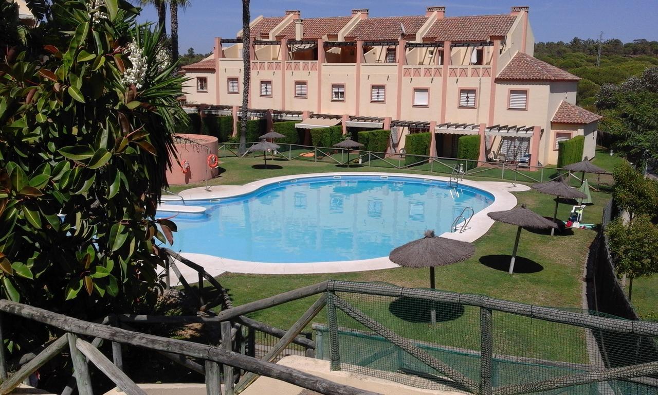 Residencial Augusta Villa Islantilla Exterior photo